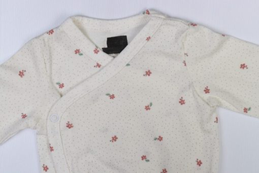 بادی آستین بلند برند H&M طرح گل گلی خال خالی - Image 2