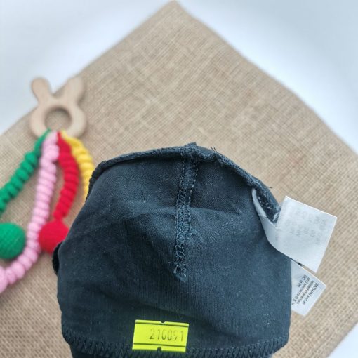 کلاه نوزادی H&M طرح بتمن شاخ دار لبه دار - Image 2