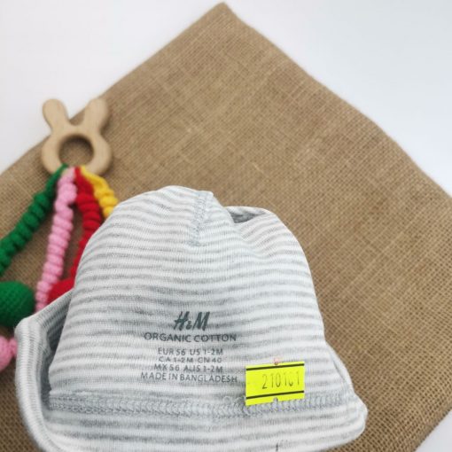 کلاه نوزادی H&M طرح سفید طوسی راه راه ریز لبه تاشده - Image 2