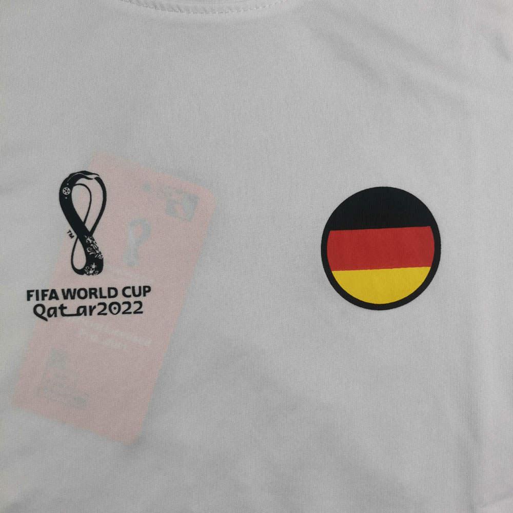 ست تیشرت و شلوارک پسرانه آستین کوتاه طرح فیفا سفید رنگ - 6-8 سال