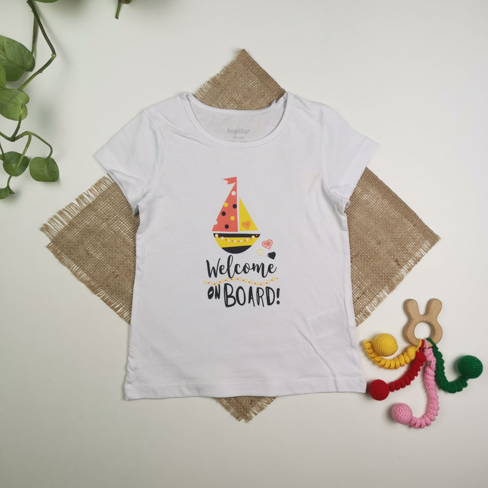 تصویر تیشرت نوزادی دخترانه آستین کوتاه برند لوپیلو طرح قایق سفید رنگ - 2 تا 4 سال - 2 تا 4 سال | فروشگاه نام نیکو 