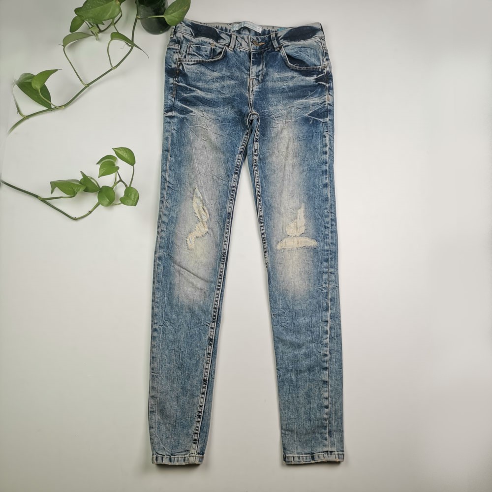 شلوار دخترانه جذب برند Bershka طرح زاپ دار آبی رنگ - سایز 36