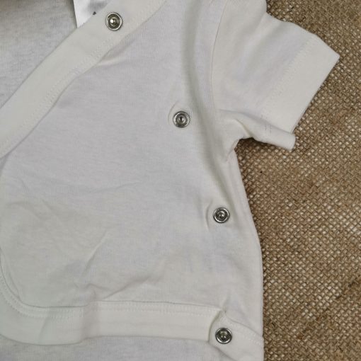 بادی نوزادی آستین کوتاه برند twins چپ و راستی سفید رنگ - 0-3 ماه
