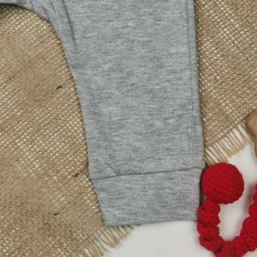 شلوار نوزادی اسلش برند h and m کمرکش طوسی کمرنگ - 1 تا 2 ماه