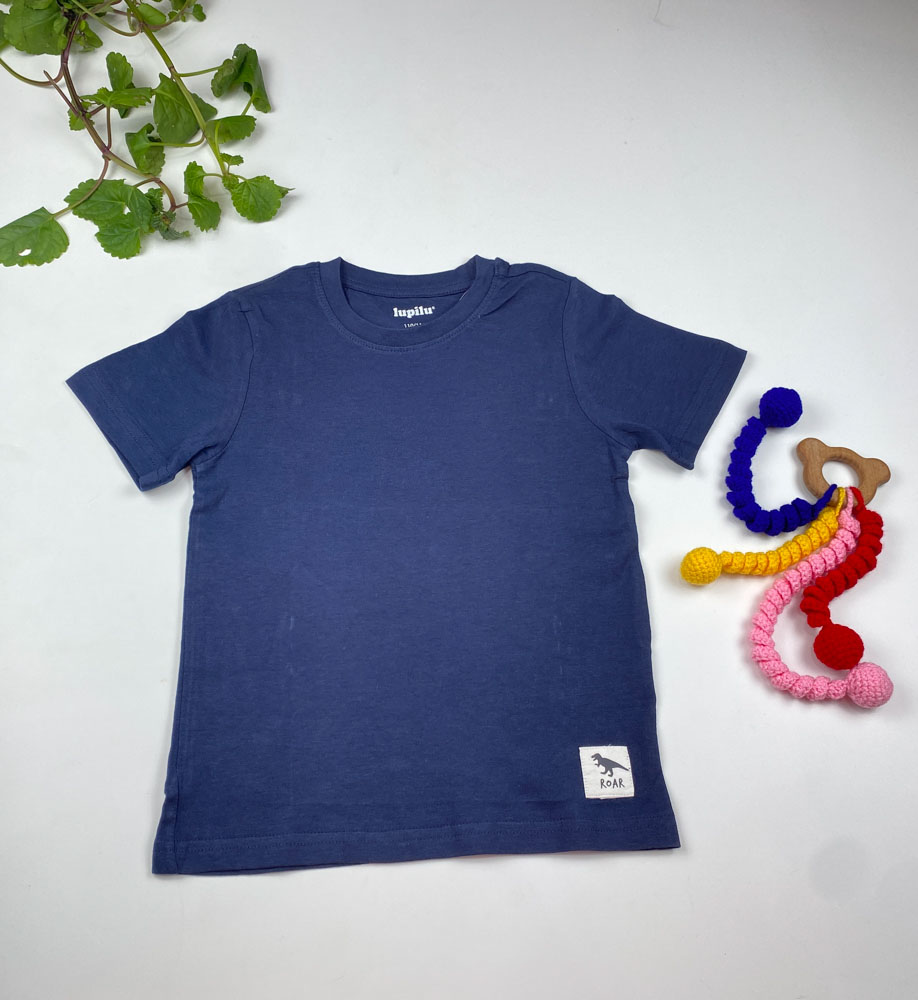 تیشرت پسرانه آستین کوتاه برند لوپیلو طرح دایناسور سرمه ای رنگ - 4 تا 6 سال