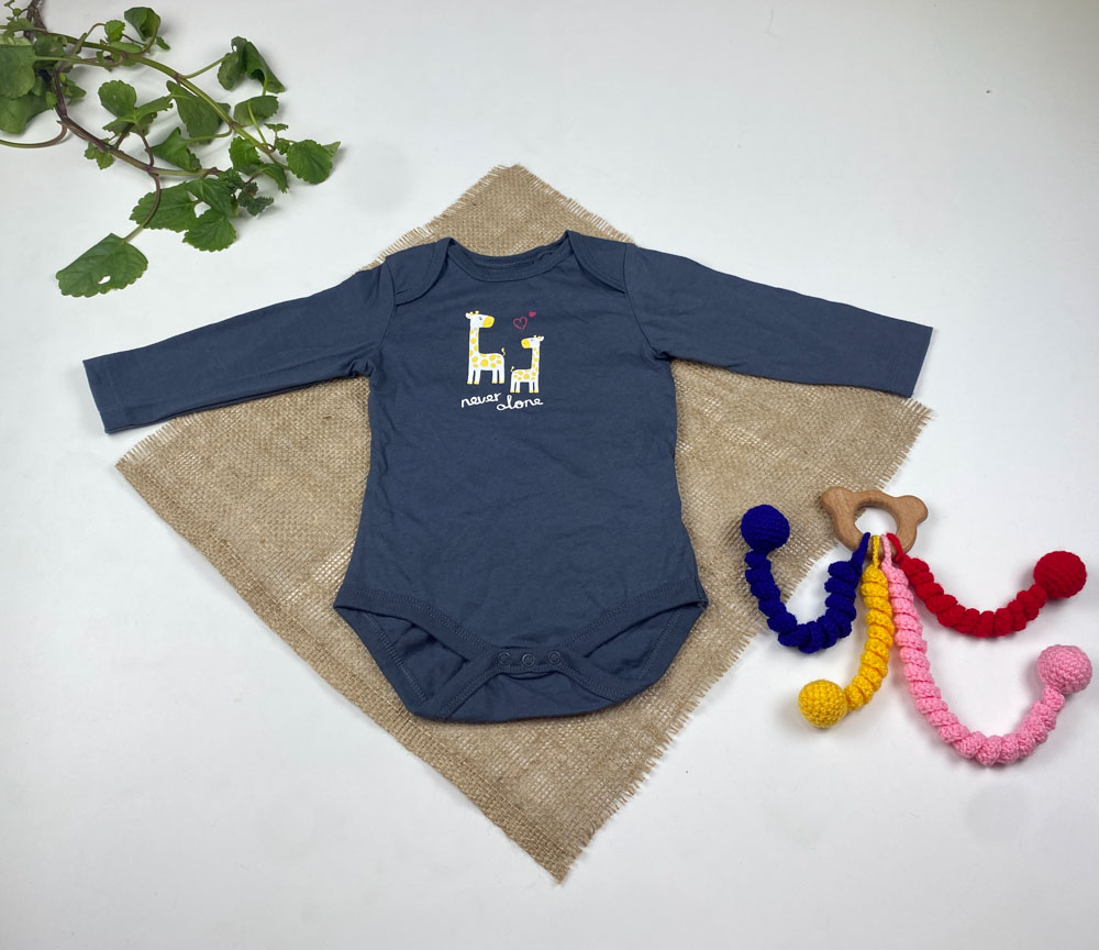 بادی نوزادی آستین بلند برند لوپیلو طرح زرافه نوک مدادی رنگ - 2 تا 6 ماه