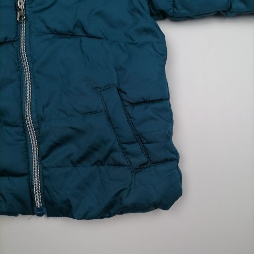 کاپشن نوزادی آستین بلند برند Poco piano طرح نوشته دار پفی و توکرکی سبز کله غازی رنگ