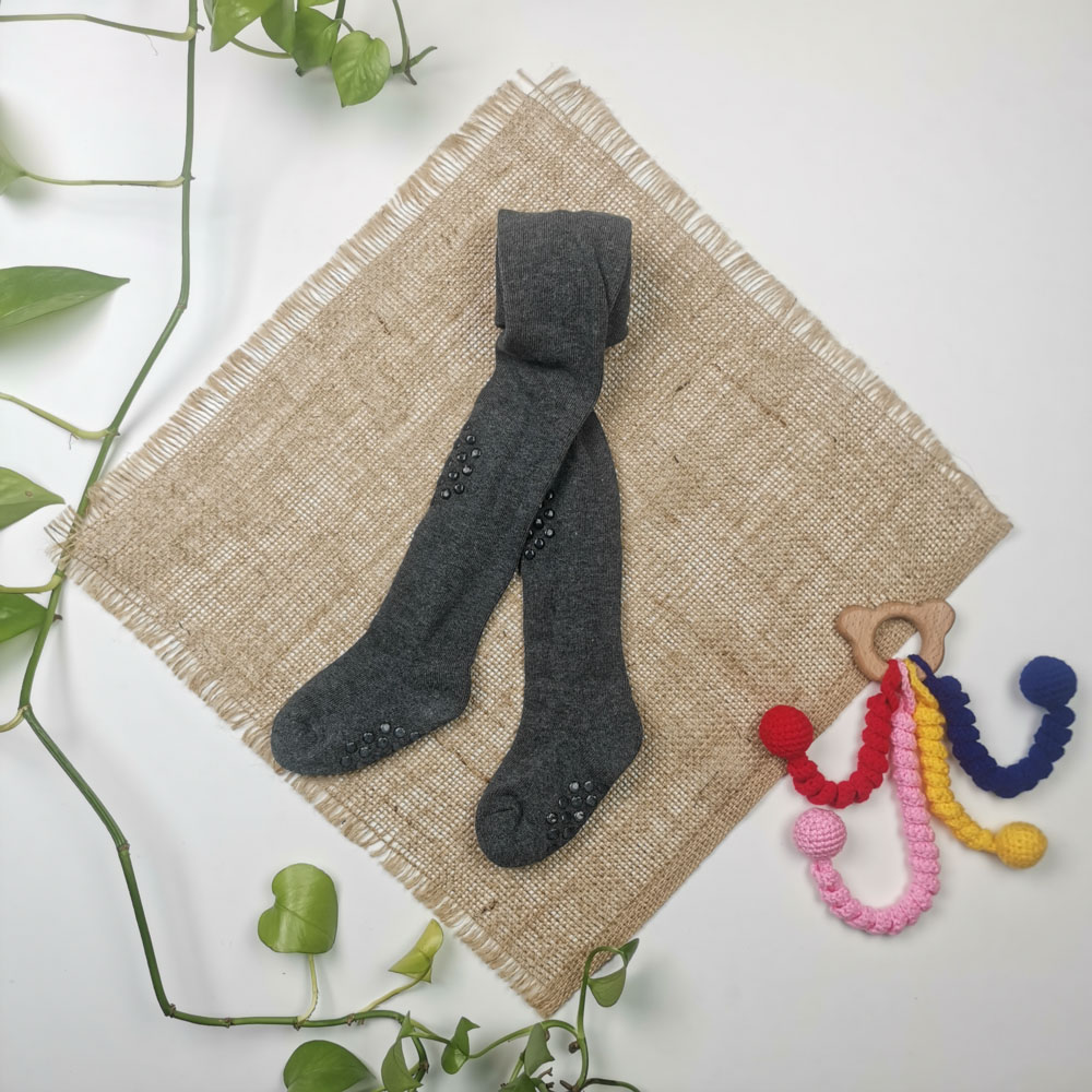 جوراب شلواری نوزادی برند impidimpi استوپ دار نیمه توکرکی ذغالی رنگ