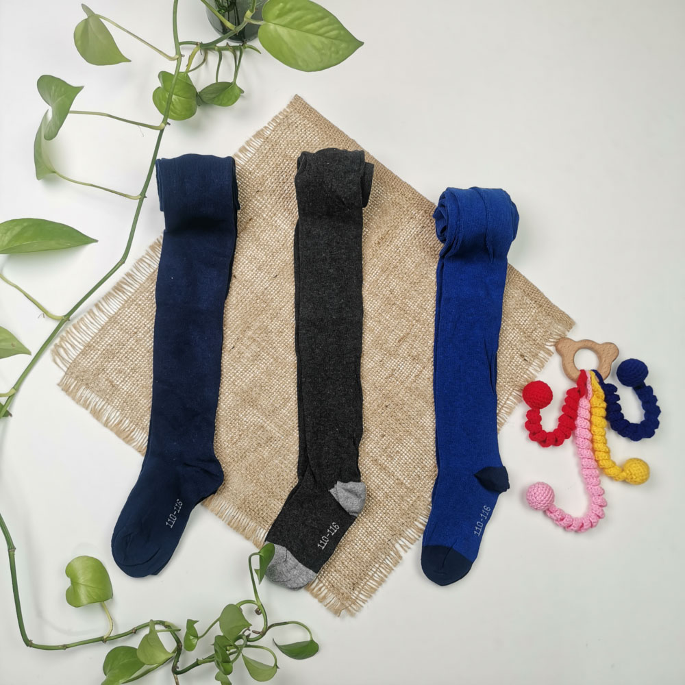 ست سه عددی جوراب شلواری برند poco piano طوسی رنگ - 4 تا 6 سال