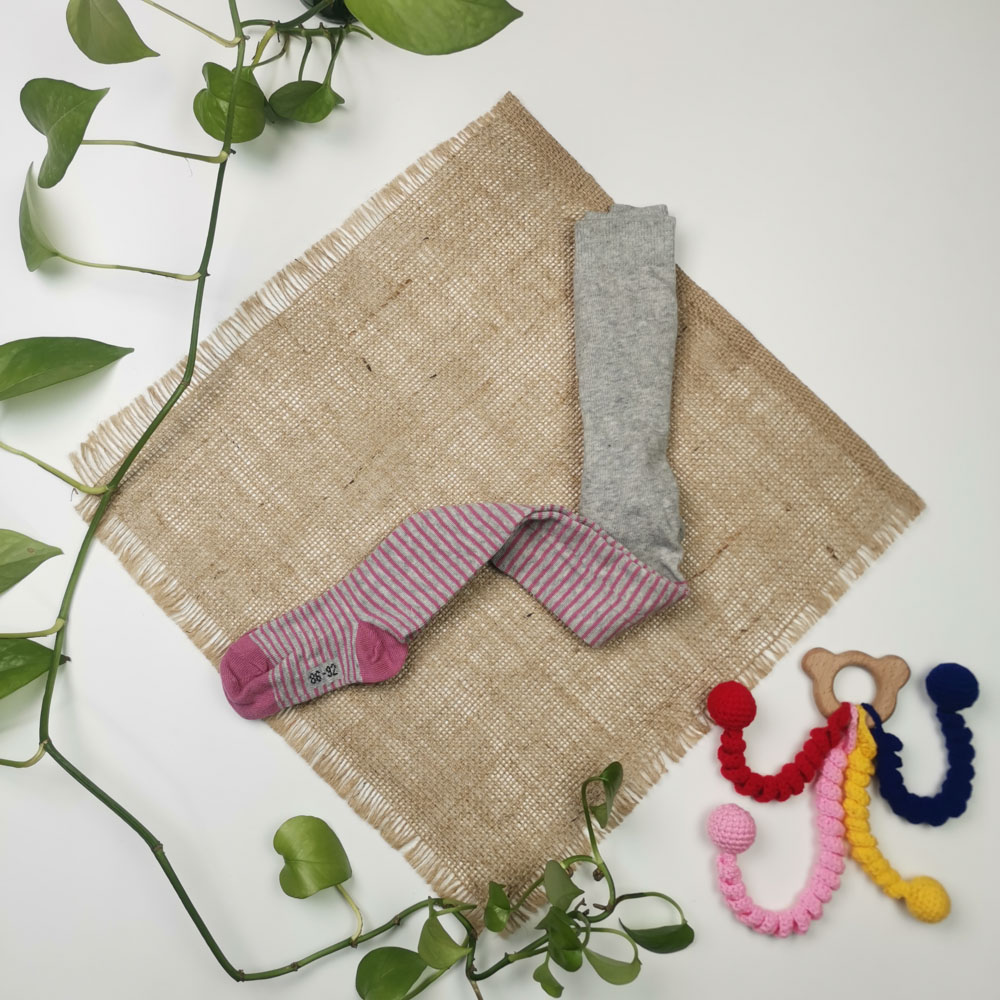 جوراب شلواری نوزادی برند impidimpi طرح اسب راه راه صورتی رنگ