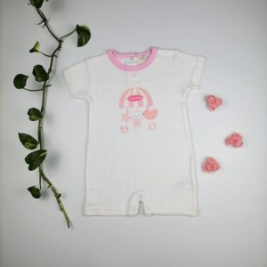 رامپر نوزادی دخترانه آستین کوتاه طرح اردک و خرس سفید رنگ