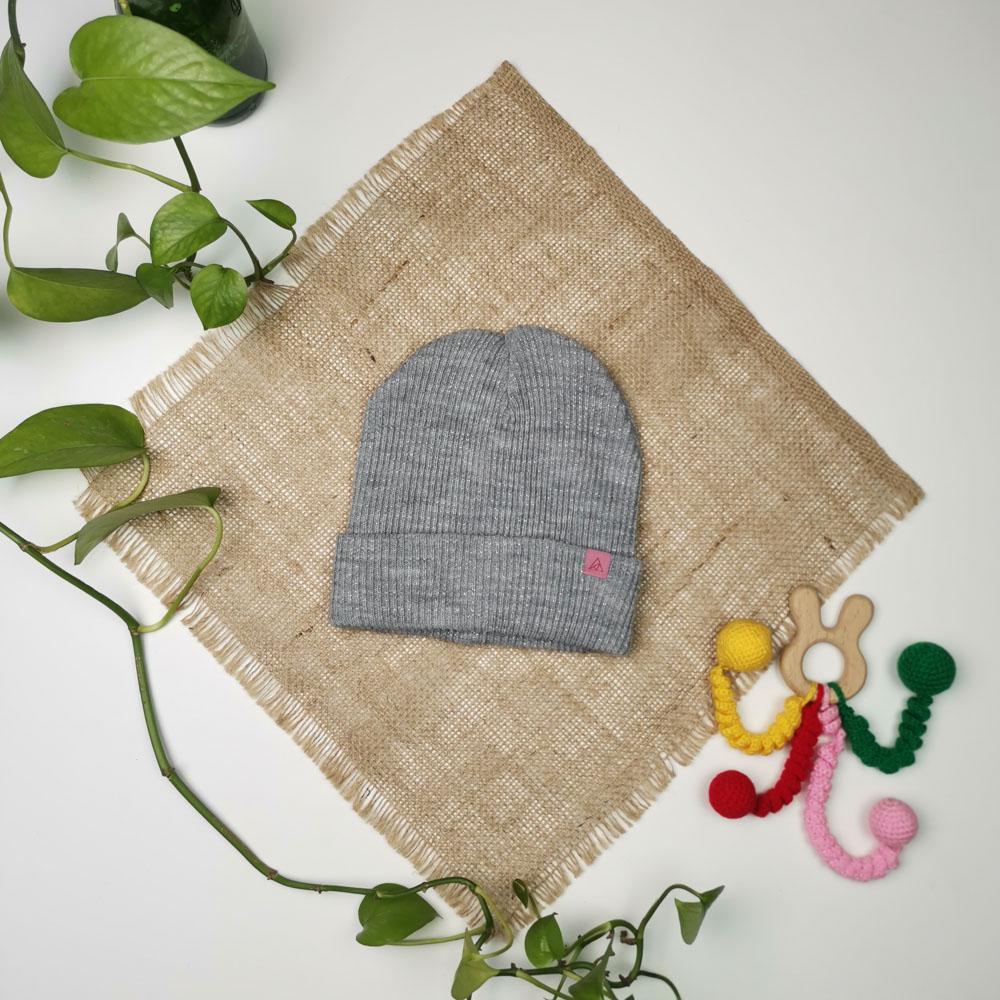 کلاه بافت برند Crivit طوسی رنگ  - 8 تا 11 سال