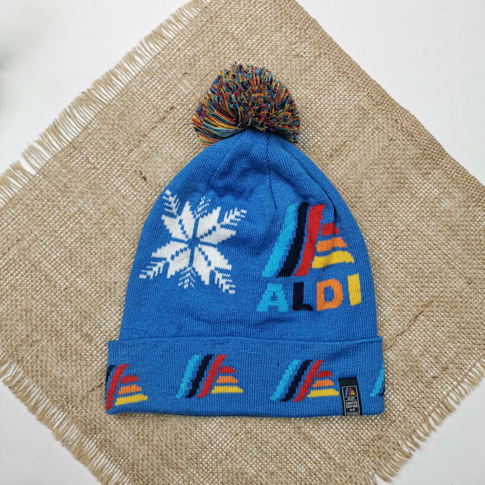 کلاه بافت دخترانه طرح نوشته دار توپکی آبی رنگ  - فری سایز