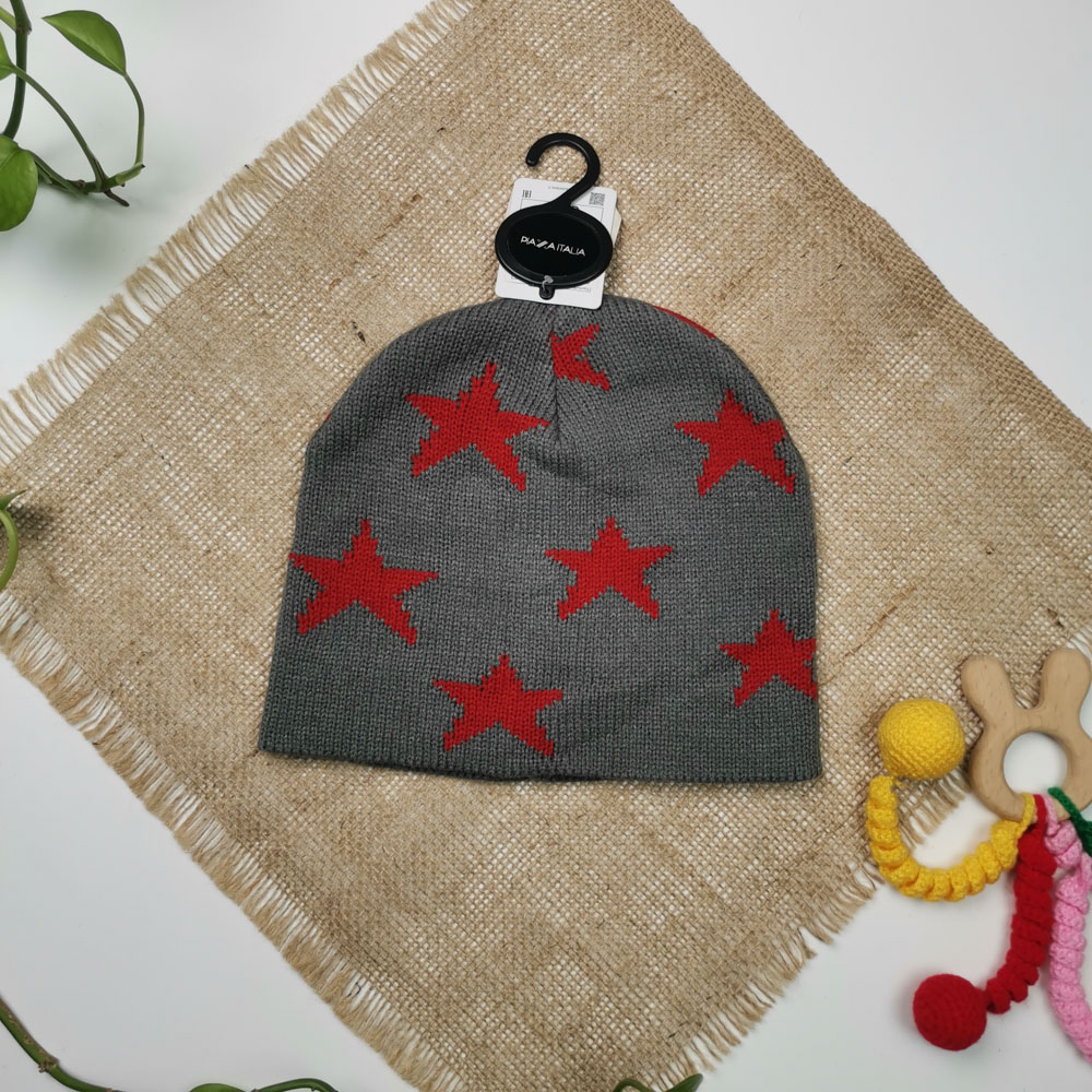 کلاه بافت پسرانه طرح ستاره طوسی رنگ  - 8 تا 10 سال