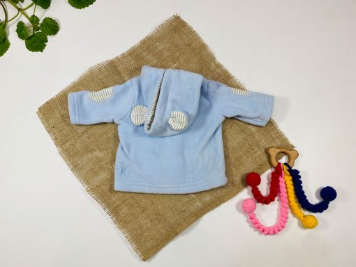 ایراد دار _ سویشرت نوزادی پسرانه آستین بلند طرح خرگوش کلاه دار جلو دکمه آبی روشن رنگ - 2 تا 6 ماه