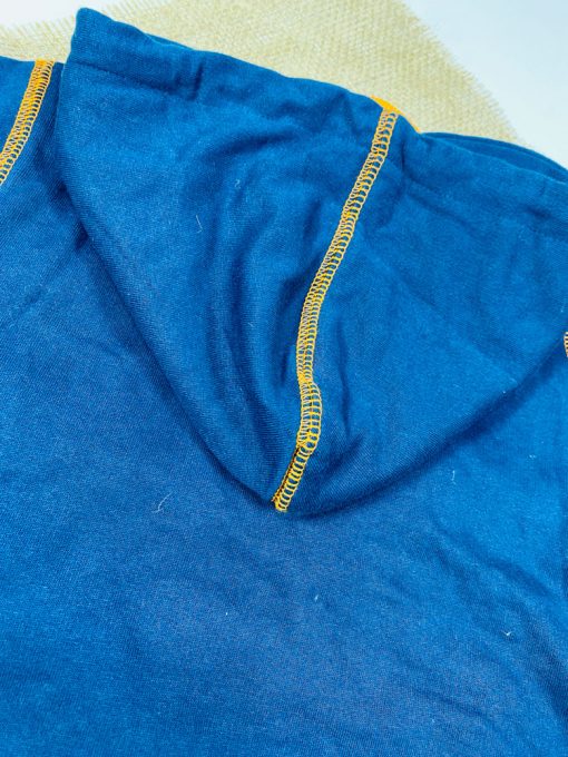 ایراد دار _ سویشرت نوزادی پسرانه آستین بلند طرح پلنگ کلاه دار جلو بسته نیم زیپ جیب دار سورمه ای رنگ  - 6 تا 12 ماه