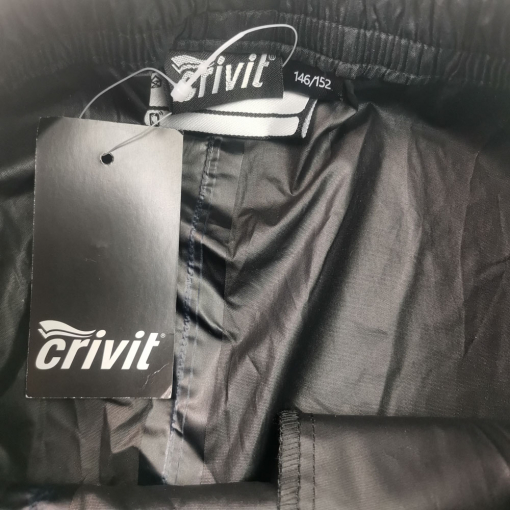 شلوار بارونی برند crivit طرح ساده جیب دار مشکی رنگ - 10 تا 12 سال