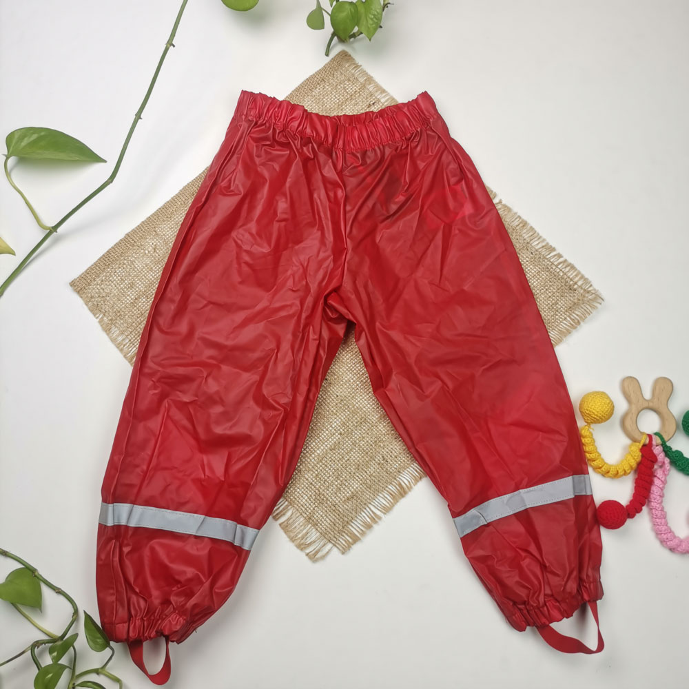 شلوار بارونی نوزادی برند لوپیلو طرح ساده قرمز رنگ