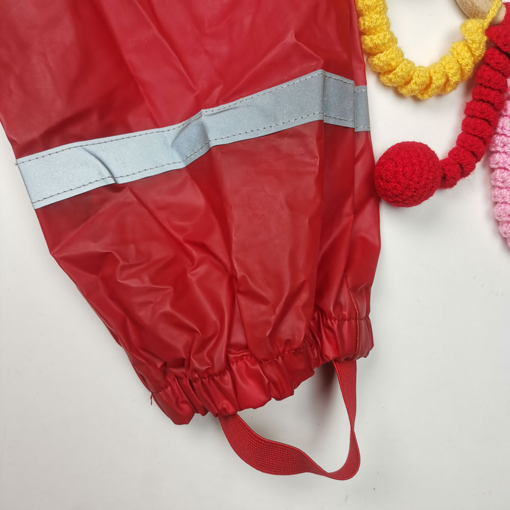 شلوار بارونی نوزادی برند لوپیلو طرح ساده قرمز رنگ