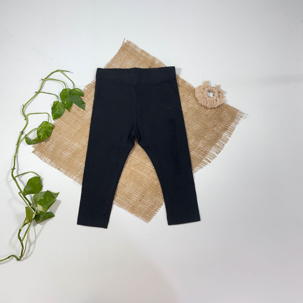 شلوار نوزادی پسرانه راسته برند KlabI طرح ساده مشکی رنگ - 18 ماه