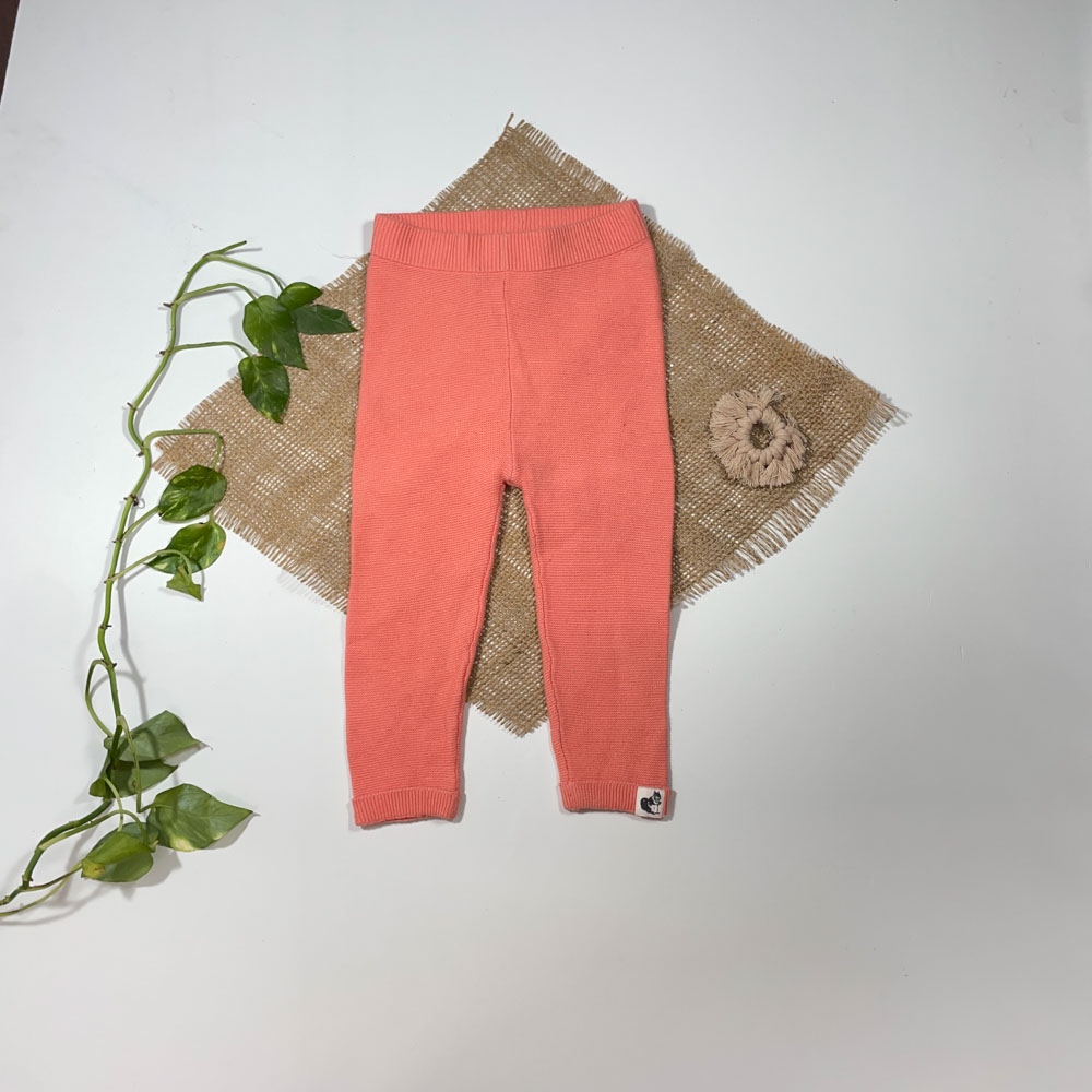 شلوار نوزادی دخترانه لبه پاکتی برند Iupilu صورتی رنگ - 6 تا 12 ماه