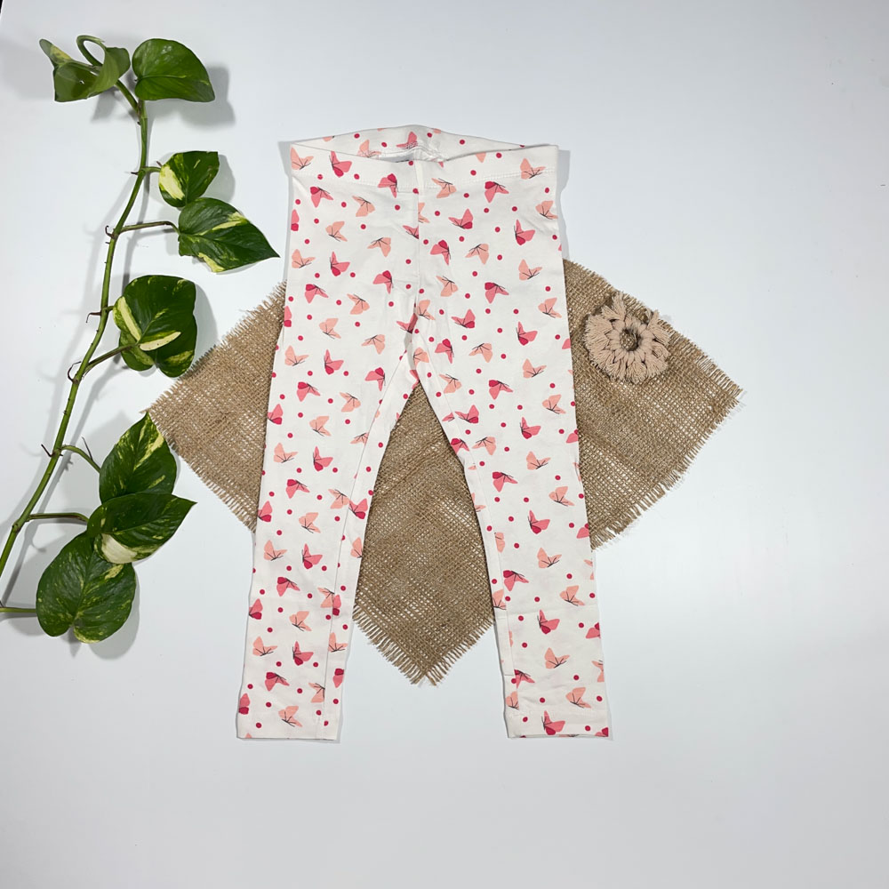 شلوار پسرانه راسته برند Kuniboo طرح ساده پشت جیب دار سرمه ای رنگ - 2 تا 4 سال