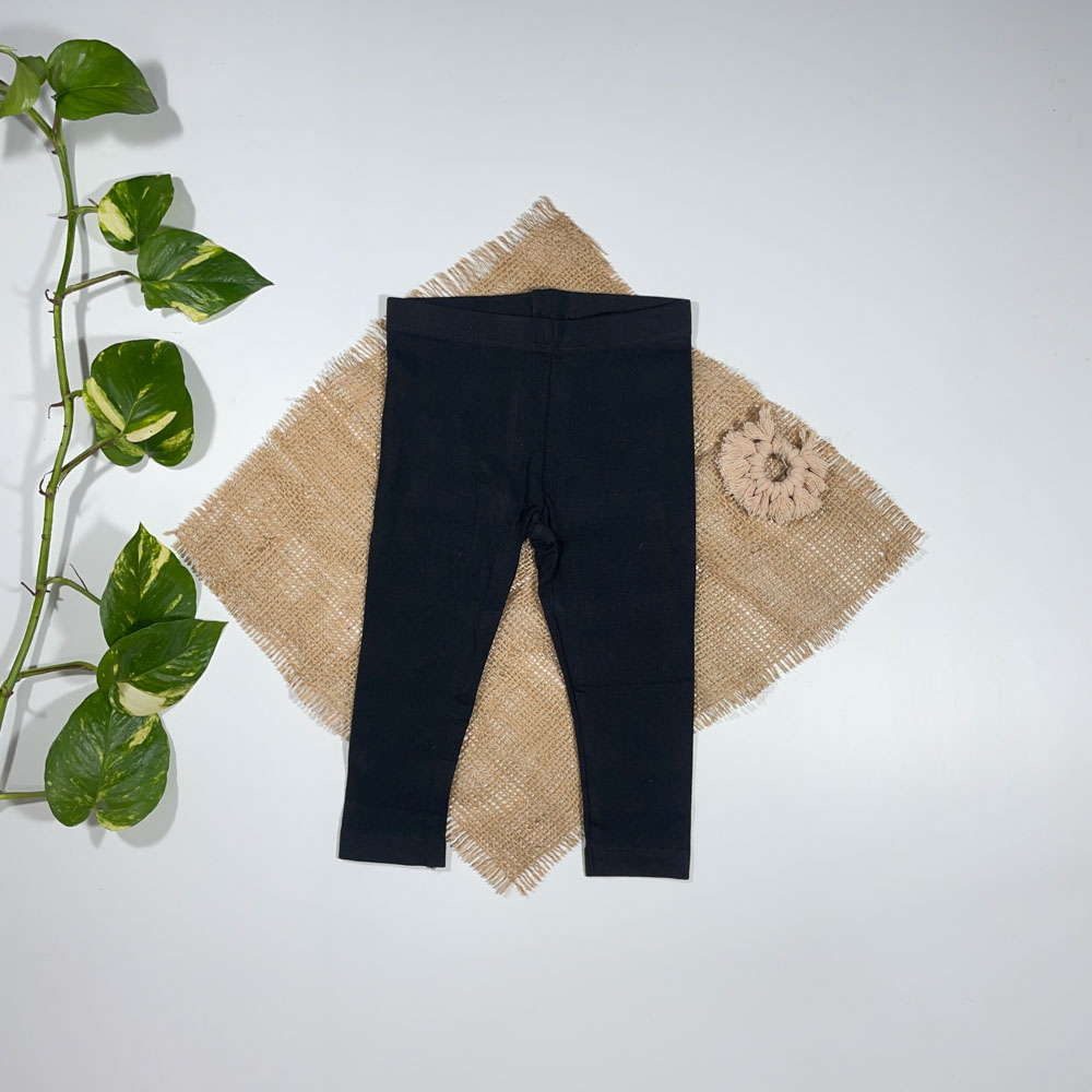 شلوار نوزادی پسرانه راسته برند لوپیلو طرح ساده مشکی رنگ - 6 تا 12 ماه