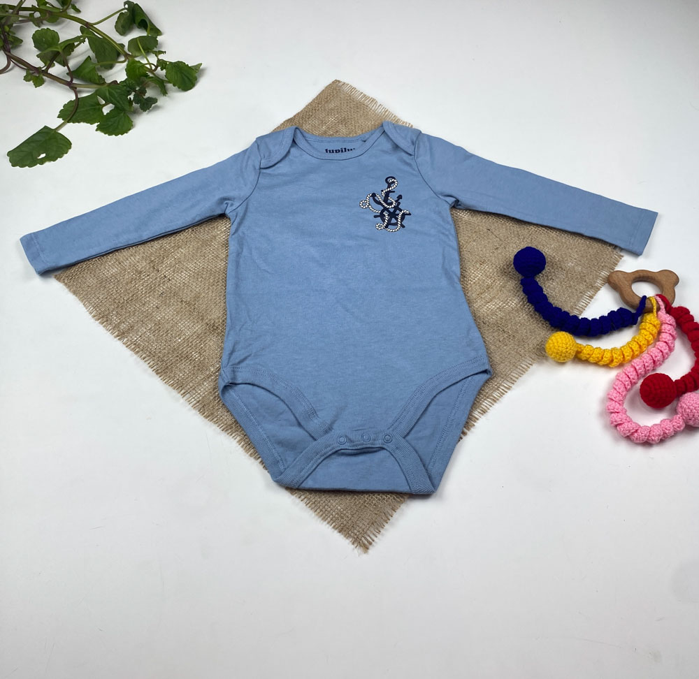 بادی نوزادی پسرانه آستین بلند برند لوپیلو طرح لنگر آبی رنگ - 6 تا 12 ماه