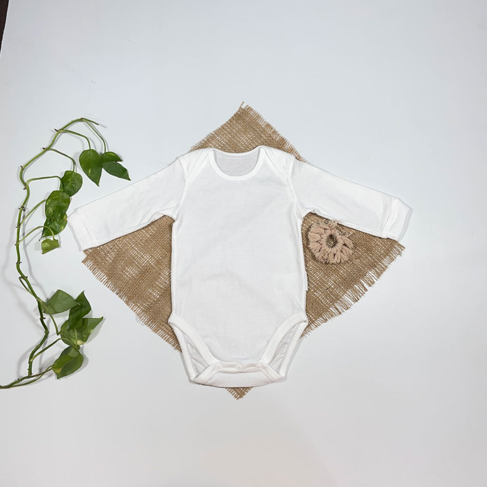 بادی نوزادی دخترانه آستین بلند طرح ساده سفید رنگ - 2 تا 6 ماه