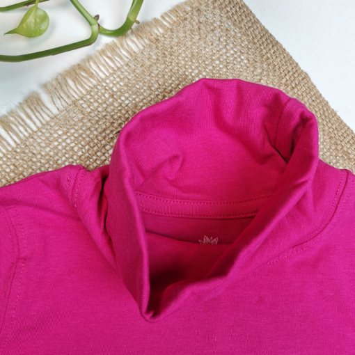 بلوز نوزادی آستین بلند برند لوپیلو طرح کوه یقه اسکی سرخابی رنگ - 12 تا 24 ماه