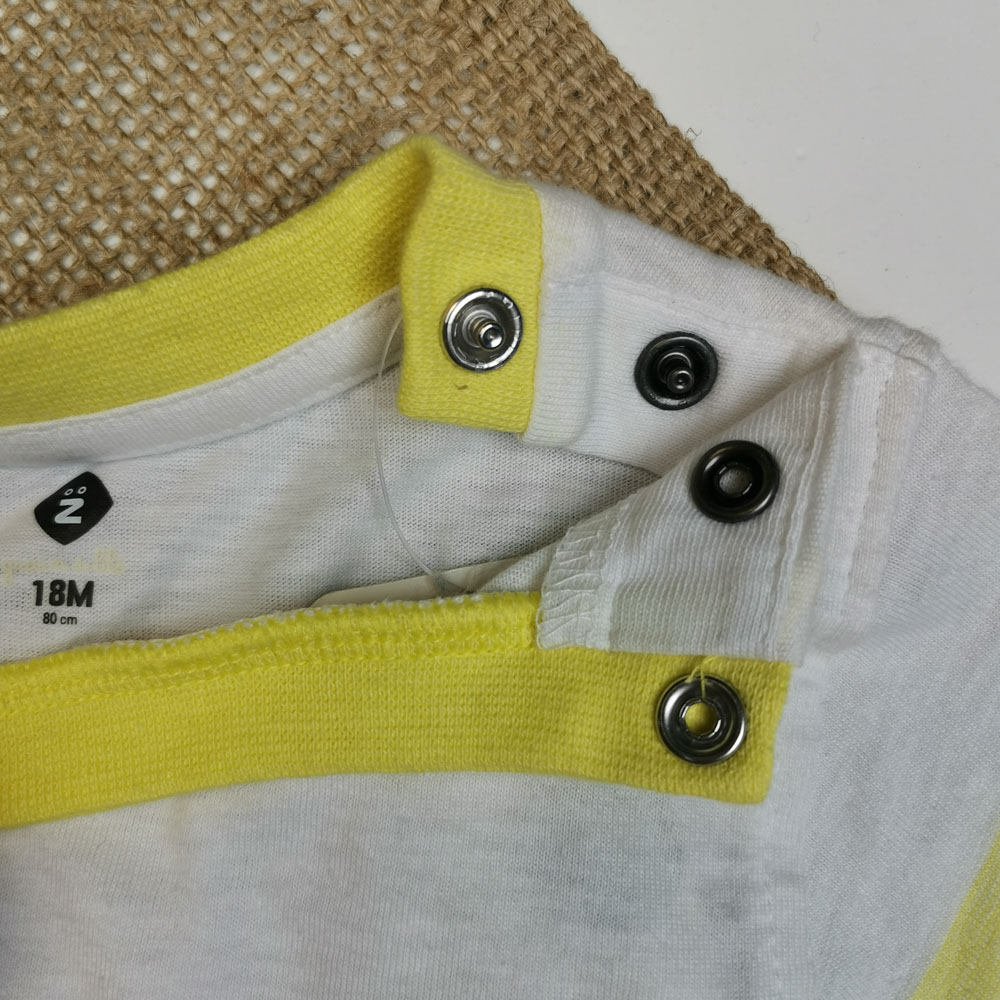 بلوز نوزادی آستین بلند طرح راه راه سفید رنگ - 18 ماه