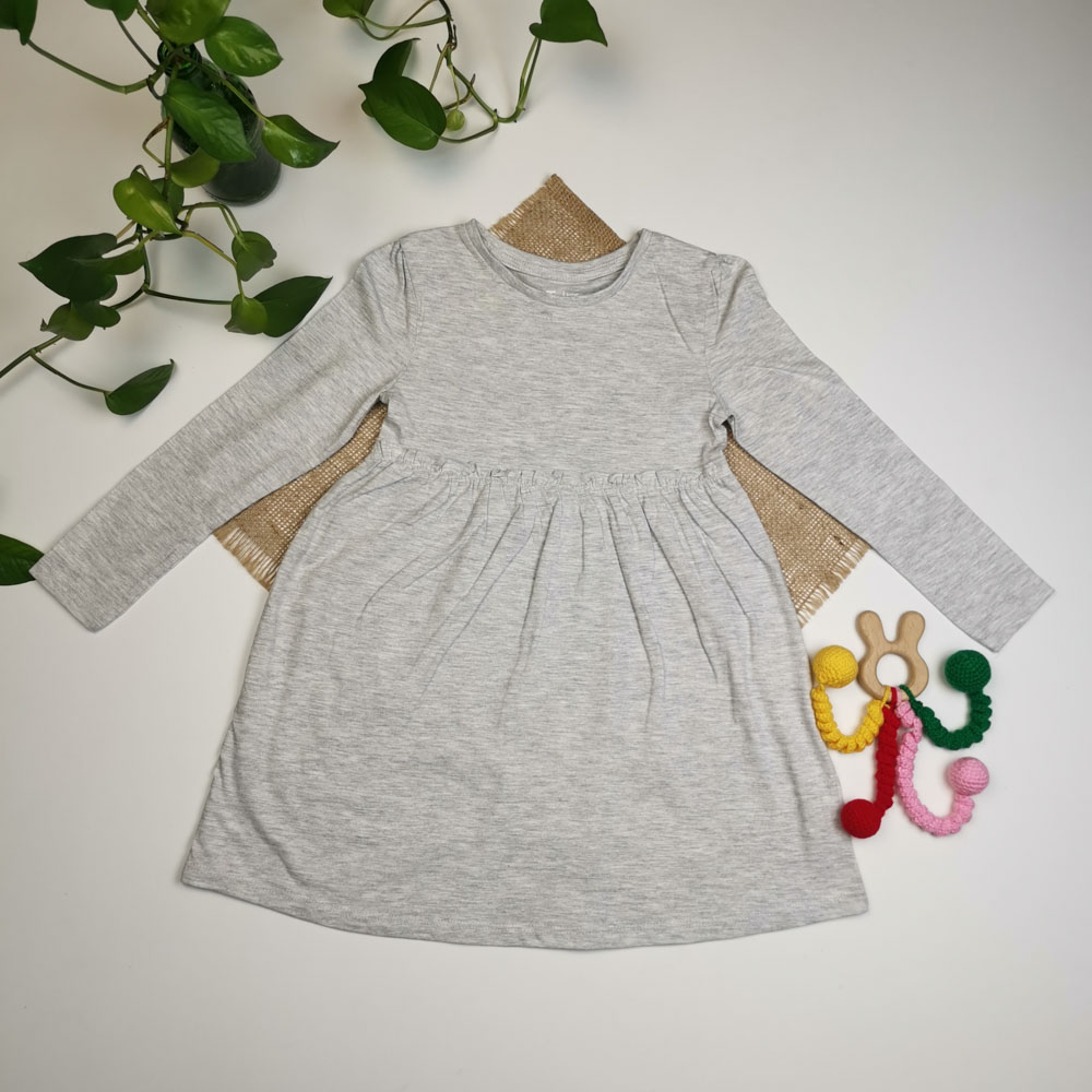 پیراهن دامنی دخترانه آستین بلند برند Tu طوسی رنگ - 2 تا 3 سال