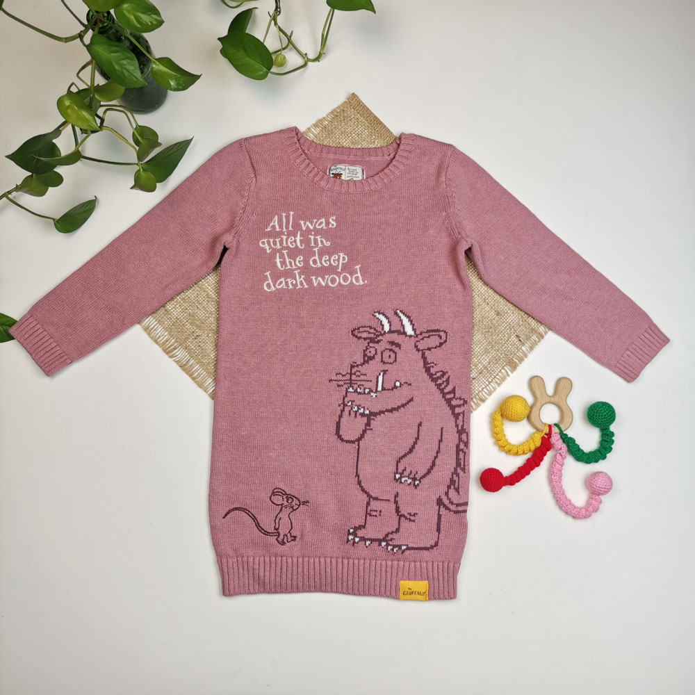 بلوز بافت آستین بلند برند Tu طرح نوشته و موش کالباسی رنگ - 3 تا 4 سال