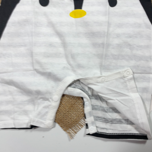 رامپر نوزادی دخترانه آستین کوتاه طرح پنگوئن سیاه رنگ - 9 تا 12 ماه - Image 3