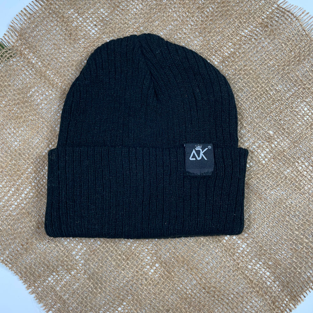 کلاه طرح ساده مشکی رنگ - فری سایز