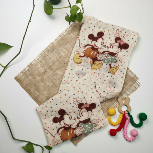 شال دخترانه طرح میکی موس کرمی رنگ - فری سایز