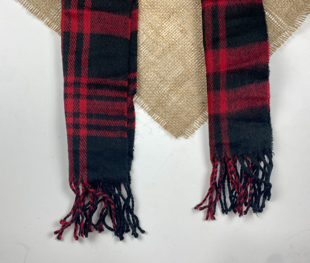 تخفیف یلدایی _ شال گردن طرح چهار خونه ای مدل موهر ریش ریشی قرمز رنگ - فری سایز