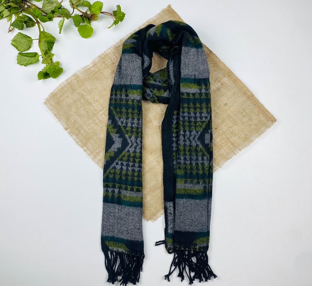 تخفیف یلدایی _ شال گردن طرح طرح دار شال گردنی موهر مدل ریش ریش مشکی رنگ - فری سایز