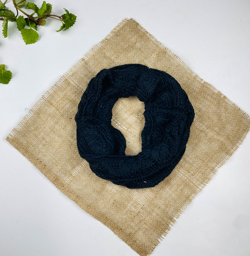 تخفیف یلدایی _ شال رینگی طرح بافت ریز نقش گردنی رینگی مشکی رنگ - فری سایز