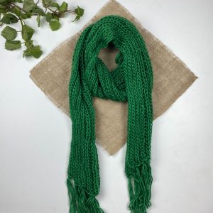 تخفیف یلدایی _ شال گردن طرح بافت ریز ریش ریش سبز رنگ - فری سایز