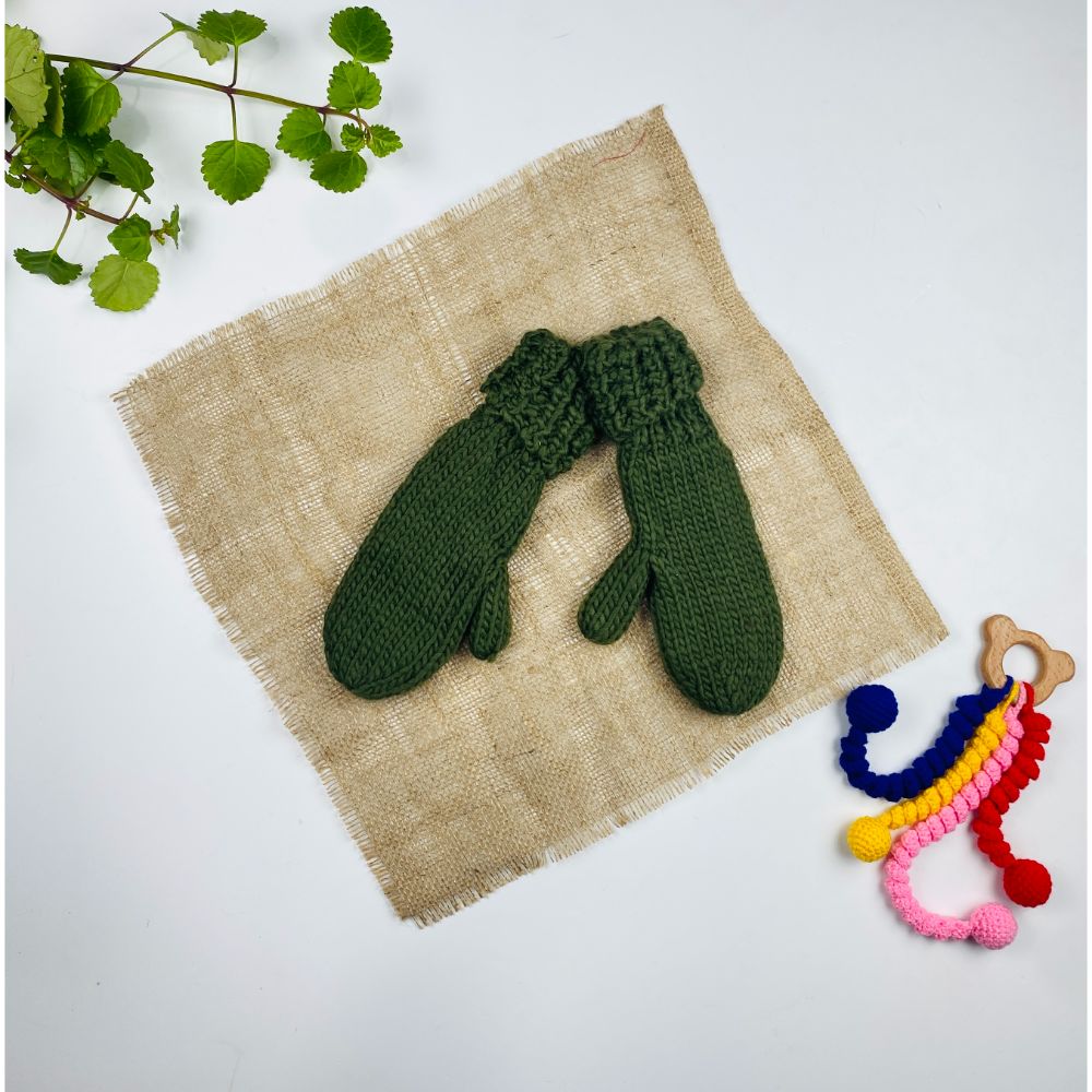 دستکش طرح سبز مدل بافت مدل شصتی زیتونی رنگ - فری سایز