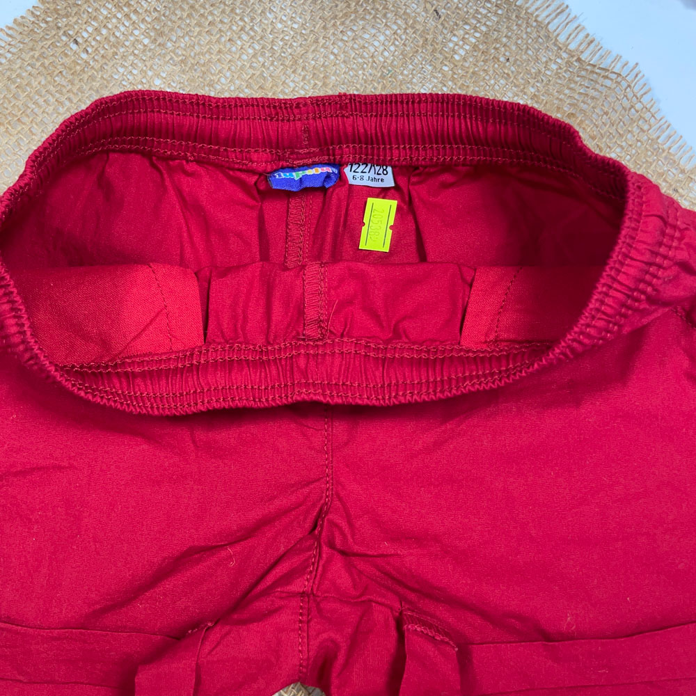 شلوارک پسرانه برند Iupilu طرح جلو جیب دار کمر کش و لبه پاکتی قرمز رنگ