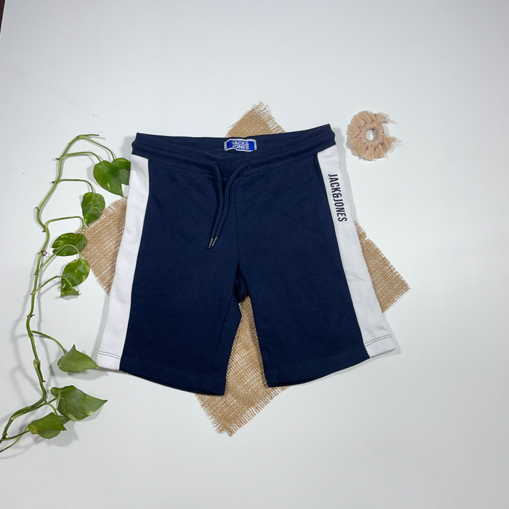 شلوارک پسرانه برند Jack jones طرح بغل خطی سرمه ای رنگ - 10 سال