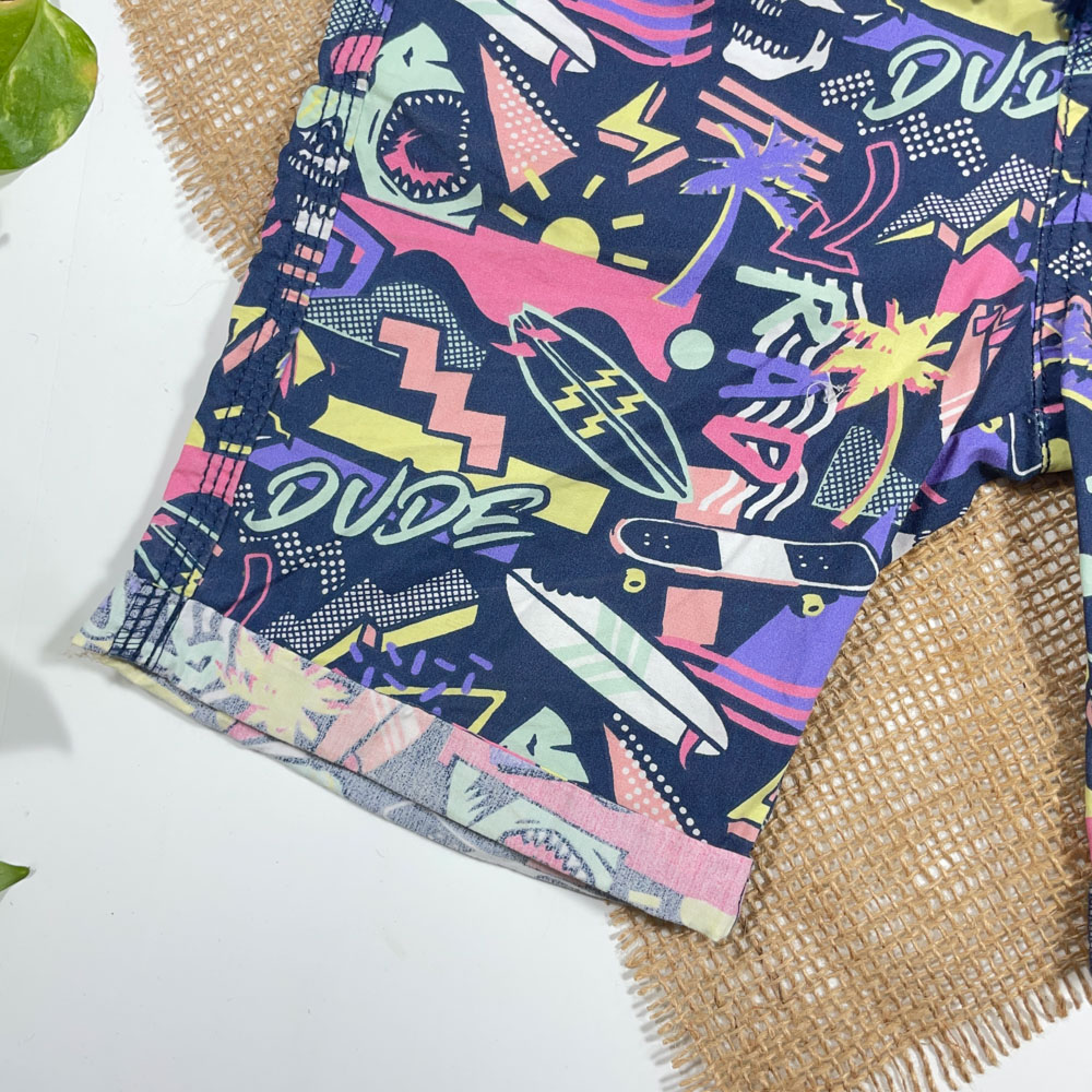 شلوارک پسرانه برند Tu طرح رنگی رنگی سرمه ای رنگ - 6 سال