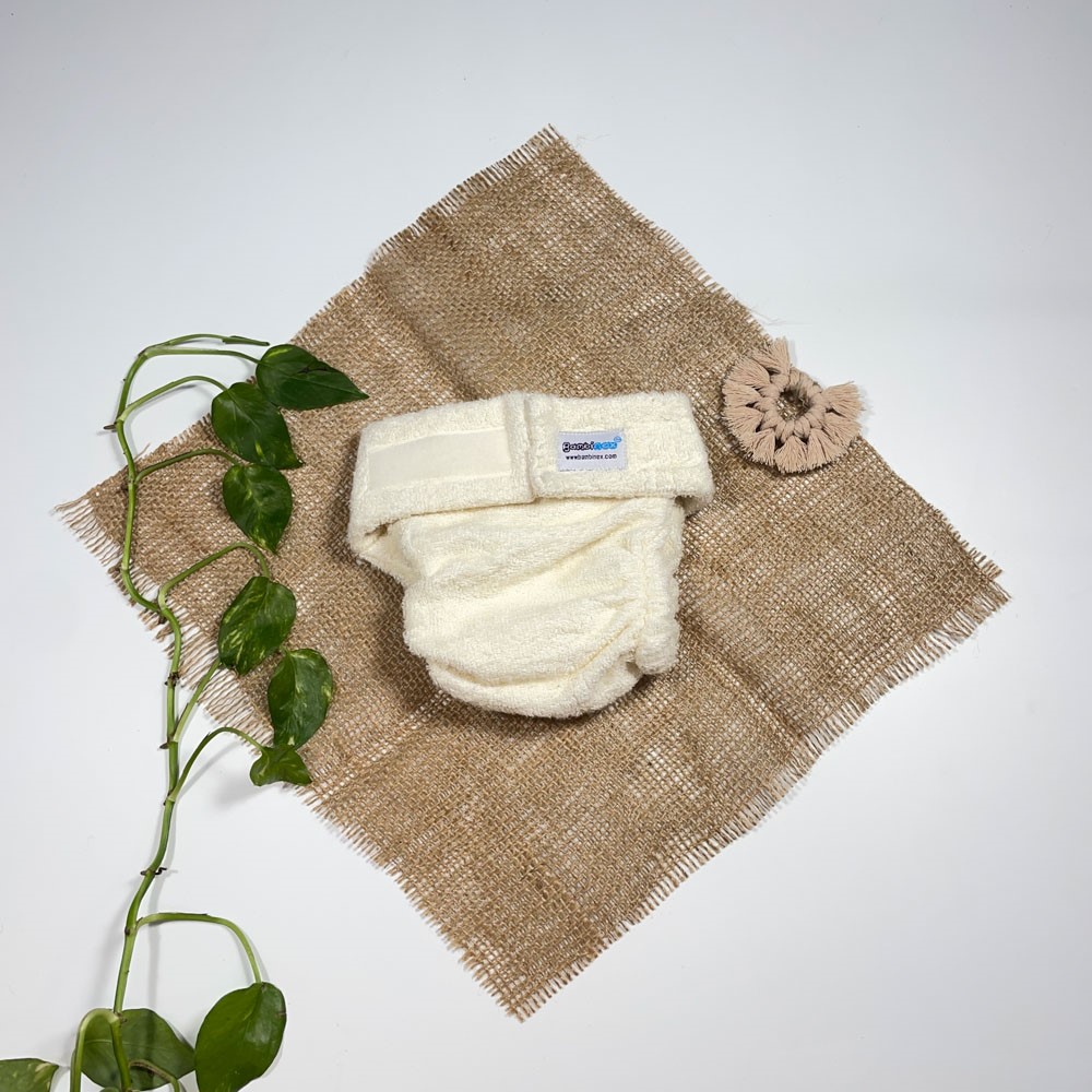 شورت نوزادی برند Bambi nex طرح چسبی شیری رنگ - 6 تا 12 ماه