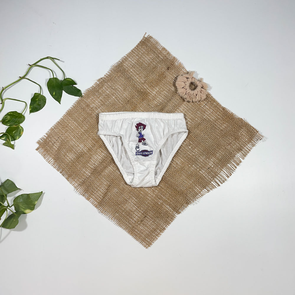 شورت دخترانه طرح عروسکی سفید رنگ - 2 سال