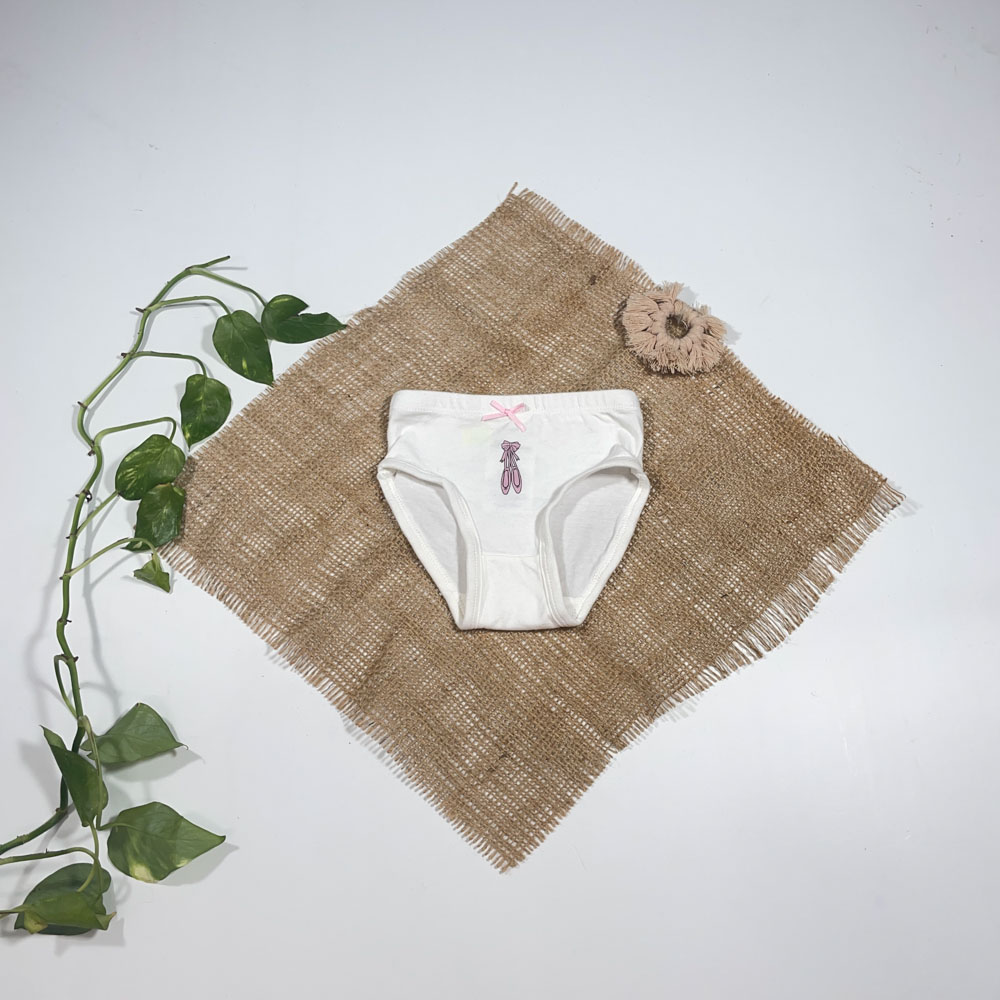 شورت نوزادی دخترانه برند Impidimpi طرح کفش عروسکی سفید رنگ - 12 تا 24 ماه