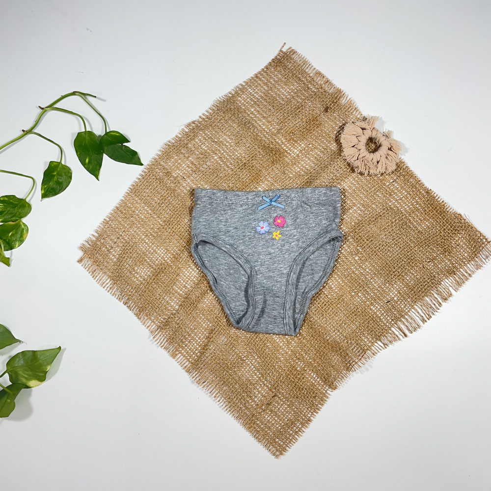 شورت دخترانه برند Impidimpi طرح گل دار طوسی رنگ - 2 سال