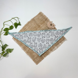 پیشبند برند Cool club طرح عروسکی پشت ساده سبز طوسی رنگ - فری سایز