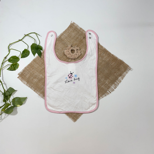 پیشبند نوزادی برند Impidimpi طرح کفش دوزک سفید رنگ - 6 تا 12 ماه